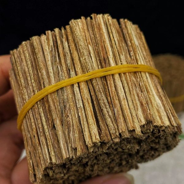 Best-Premium-Nature-Vietnam-Nha-Trang-Agarwood-Incense-Chips-1-1.jpg Best Premium Nature Vietnam Nha Trang Agarwood Incense Chips