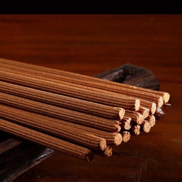 Chinese-Large-Sandalwood-Scented-Spiritual-Jumbo-Mediation-Incense-Sticks-2.jpg Chinese Large Sandalwood Scented Spiritual Jumbo Mediation Incense Sticks