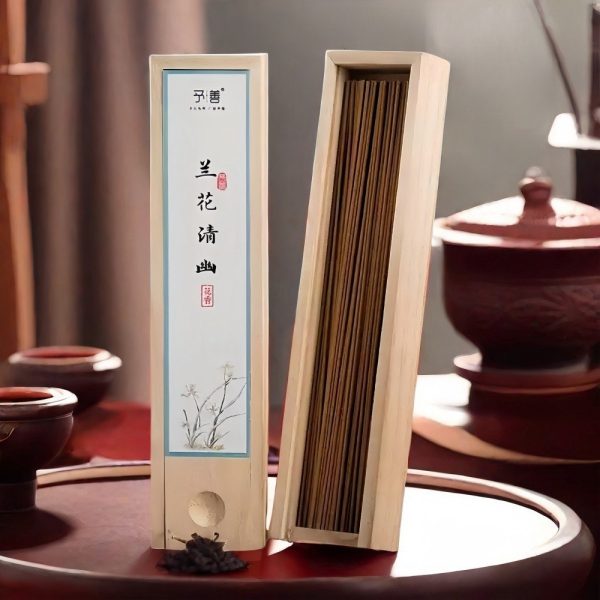 Chinese Traditional Magnolia Fragrant Incense Sticks with Wooden Box