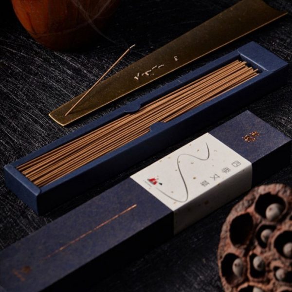 Chinese-Traditional-Natural-Mugwort-Aromatic-Incense-with-Sticks-for-Mediation-.jpg Traditional Natural Mugwort Aromatic Incense with Sticks for Mediation