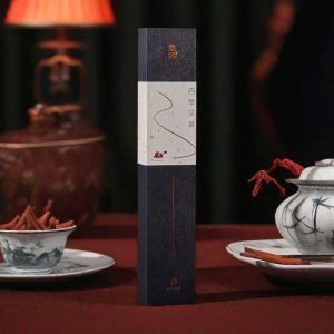 Chinese-Traditional-Natural-Mugwort-Aromatic-Incense-with-Sticks-for-Mediation-1-3.jpg Traditional Natural Mugwort Aromatic Incense with Sticks for Mediation