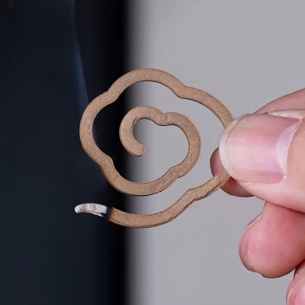 Good-Smelling-Natural-Pure-Dragons-Blood-Coiled-Incense-Box-.jpg Good Smelling Natural Pure Dragons Blood Coiled Incense Box from China