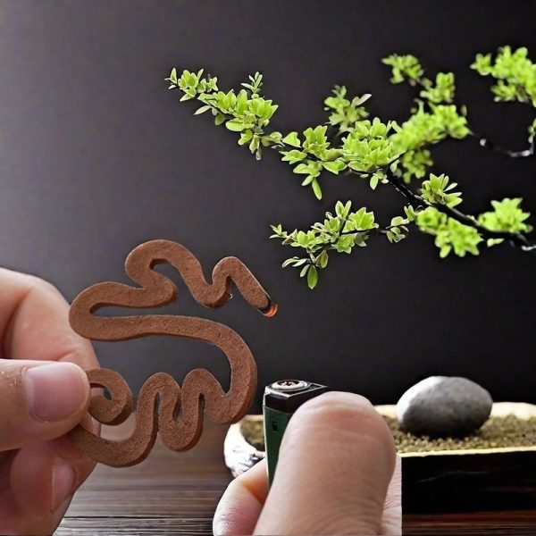 Natural-Handmade-Vietnamese-Pure-Agarwood-Incense-Coils-Box-for-Sale-.jpg Natural Handmade Vietnamese Pure Agarwood Incense Coils Box for Sale