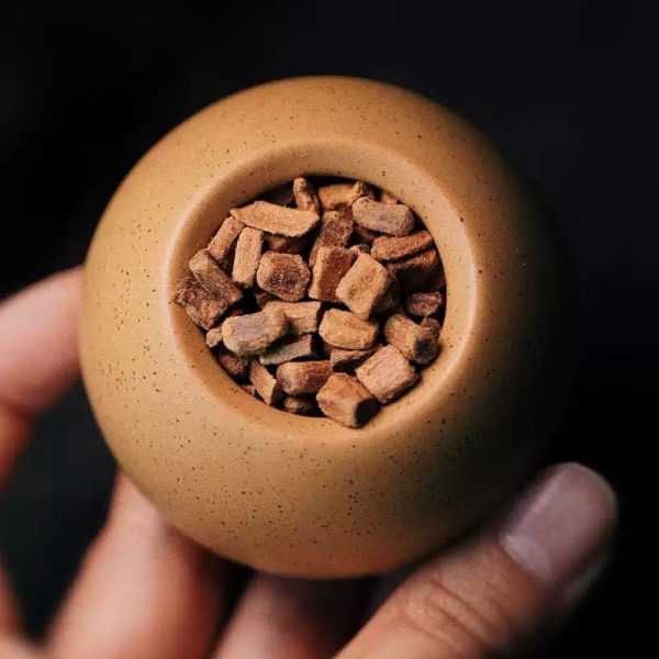 Premium-Indian-Mysore-Natural-Aged-Sandal-Wood-Incense-Chips-1-3.jpg Premium Indian Mysore Natural Aged Sandal Wood Incense Chips