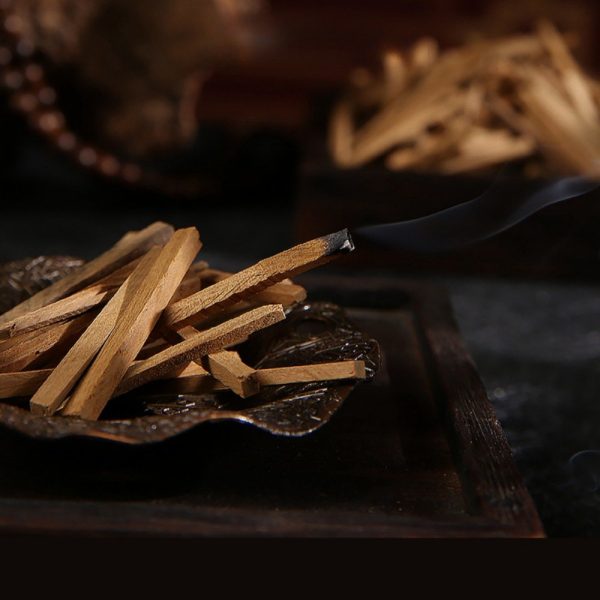 Premium Indian Pure Incense Sandalwood Chips for Burning